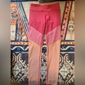 Outdoor Voices tri color warm up leggings